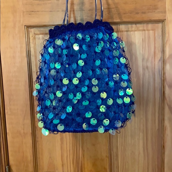 Handbag - Picture 2 of 7